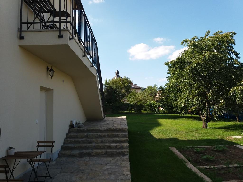 Villa Magdalena Kutná Hora Buitenkant foto